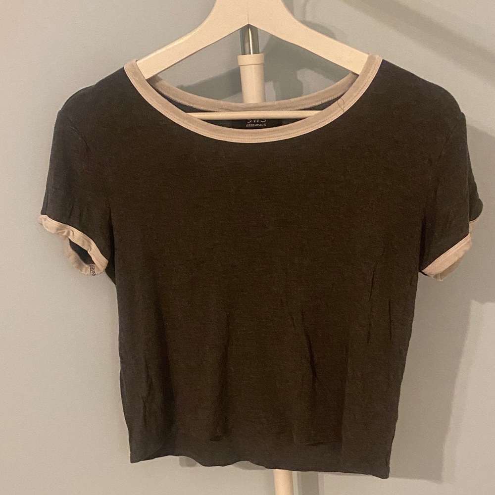 Women's Dark Grey Top with Cream Accents